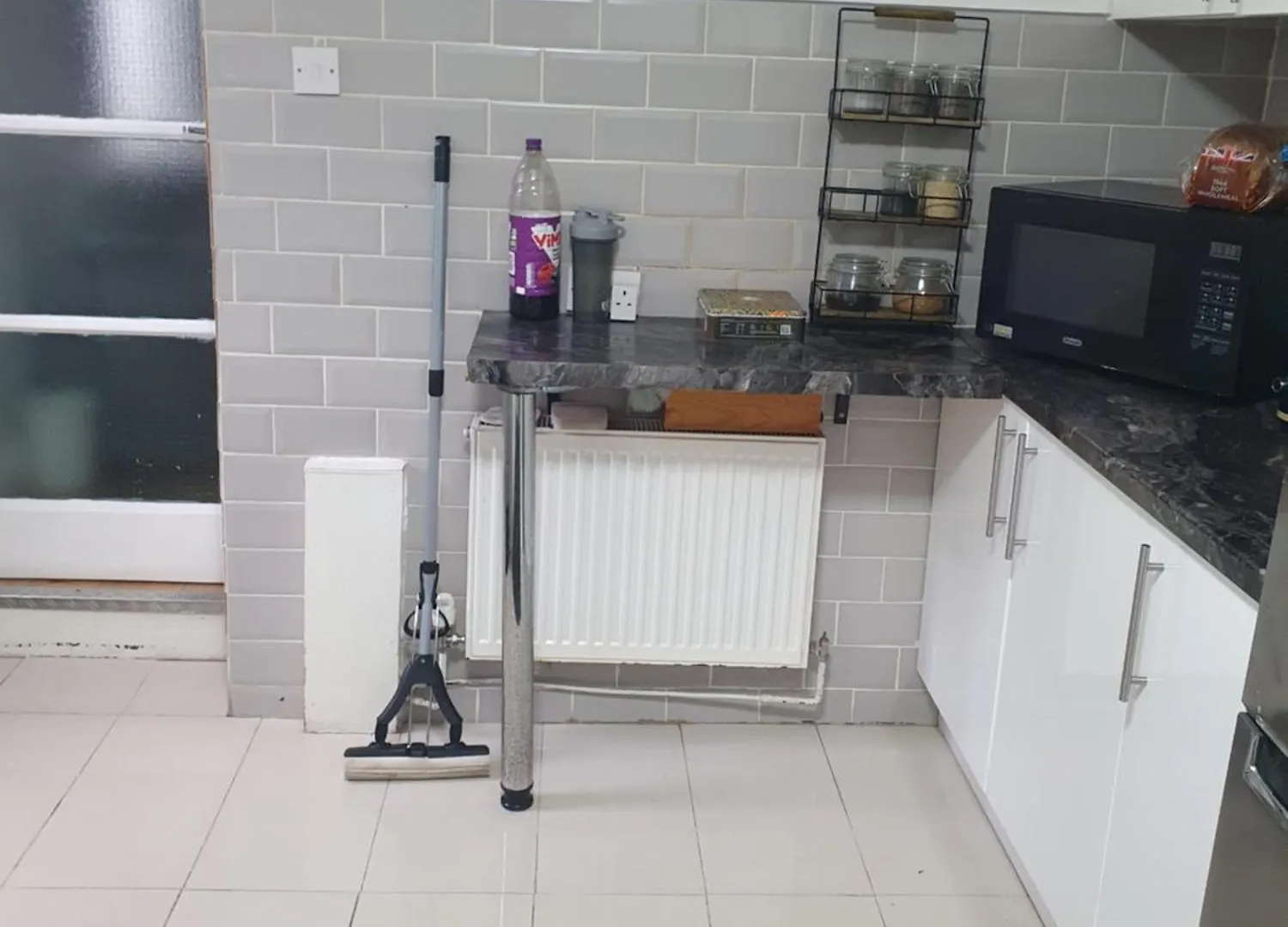 Private Luxury Double Room In Cardiff Homestay