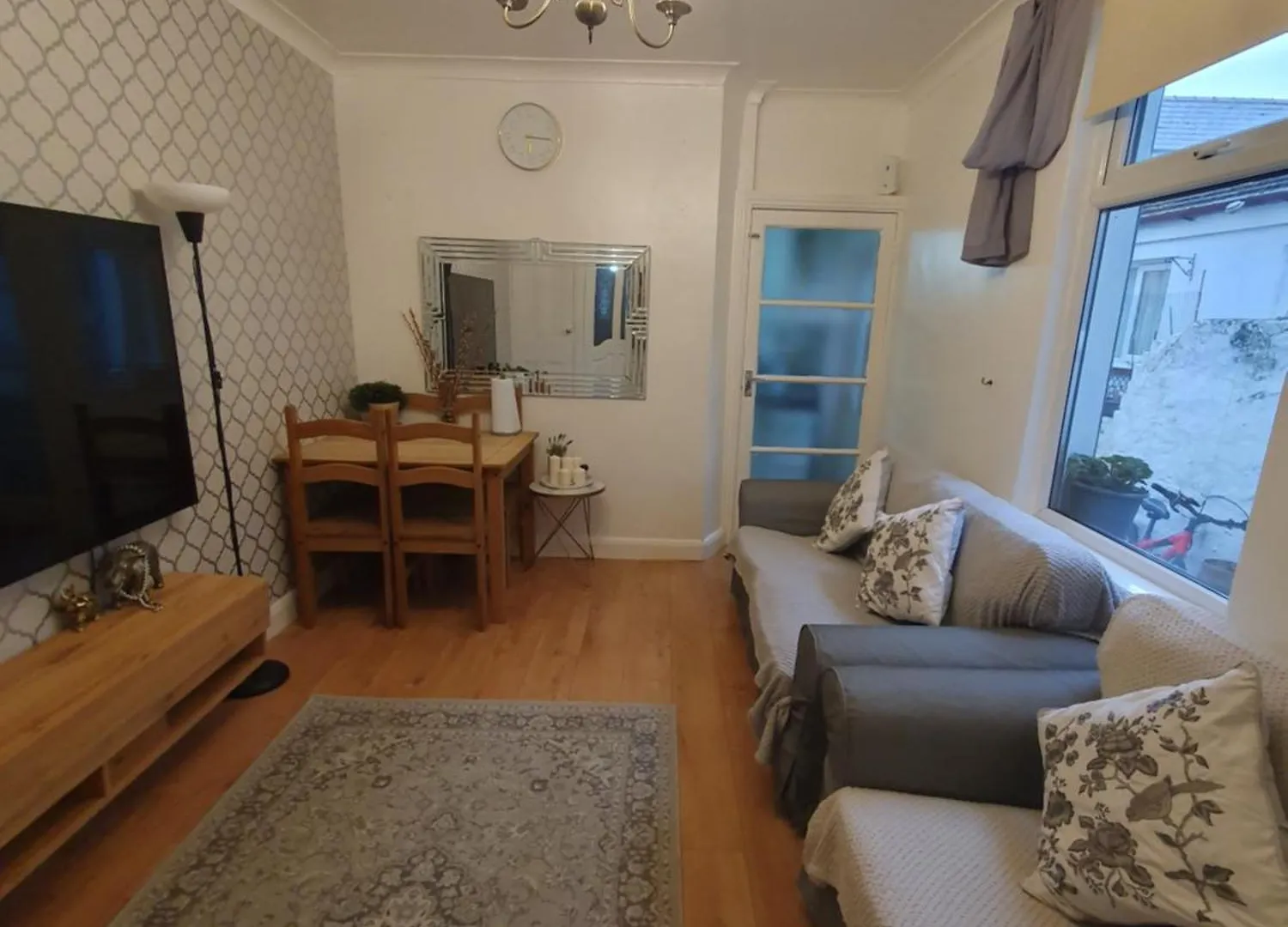 Homestay Private Luxury Double Room In Cardiff United Kingdom